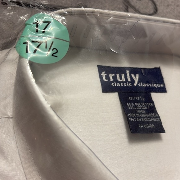 Brand new truly classic men’s white dress shirt, short sleeve  17 - 17 1/2 - Picture 3 of 6